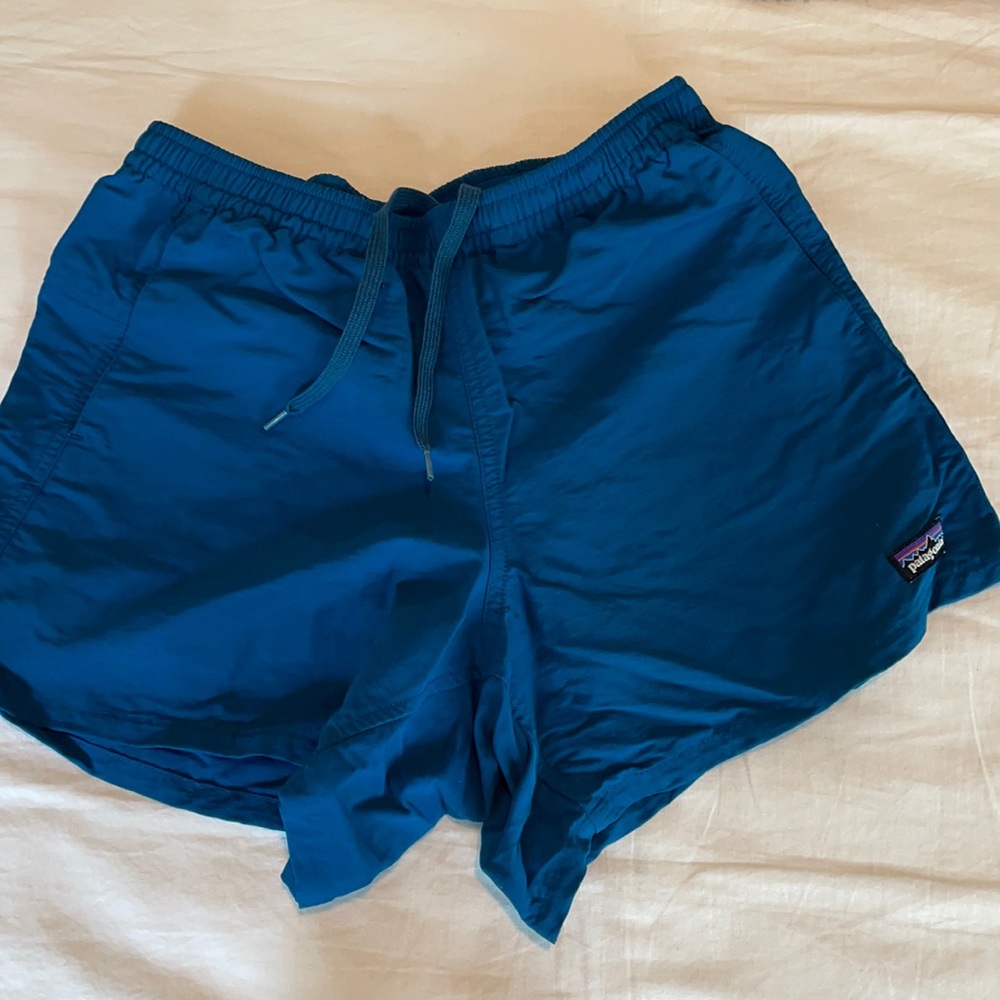 Patagonia Womens 5” Baggie Shorts Bright Blue